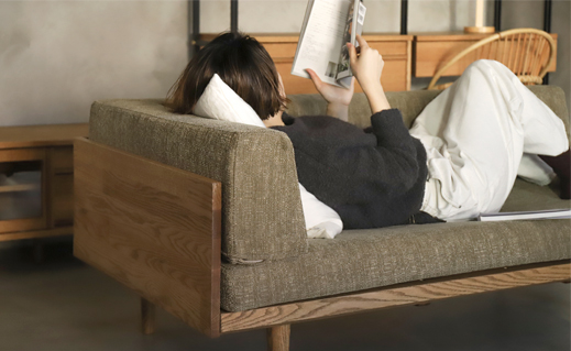 【最終値下げ】momonatural DAY SOFA 2P ONE ARMソファ本体に傷などはありません