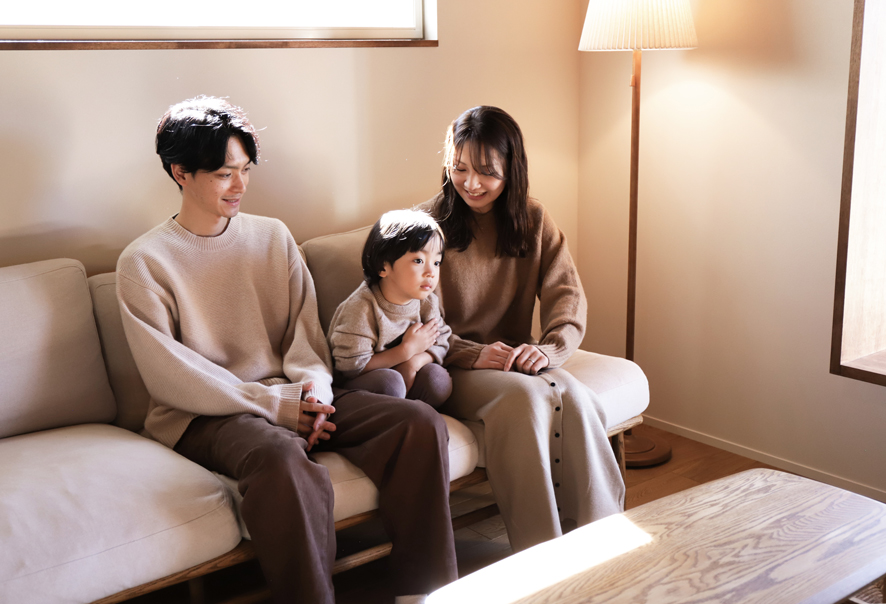 モモナチュラルの家具ユーザー様とクラウドソファ